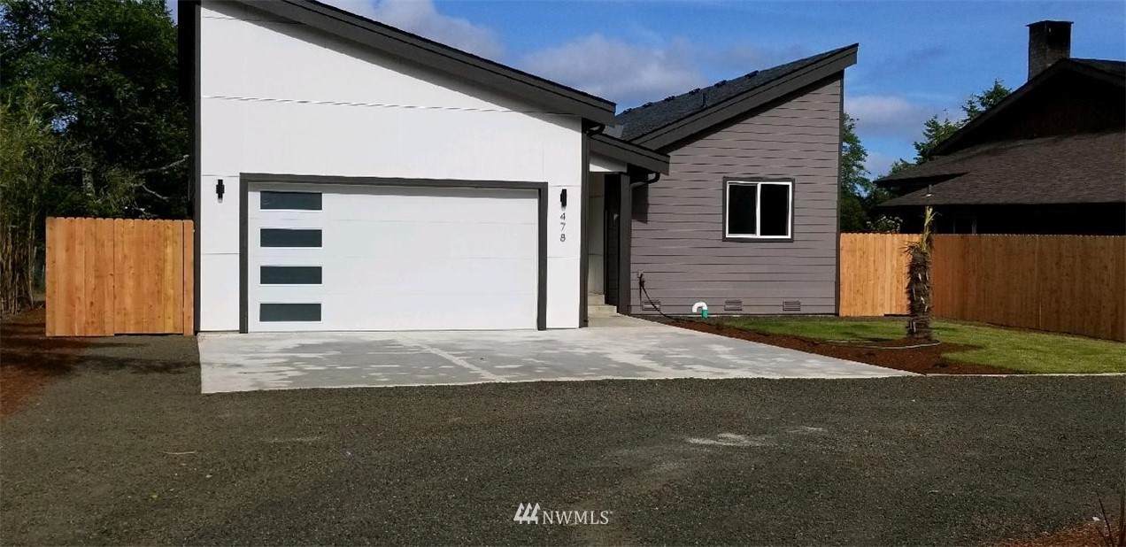 478 Dolphin Avenue - Photo 1