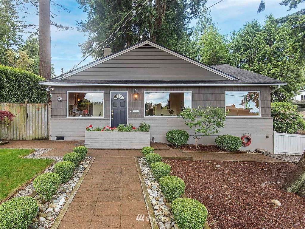 825 180th Street - Photo 1