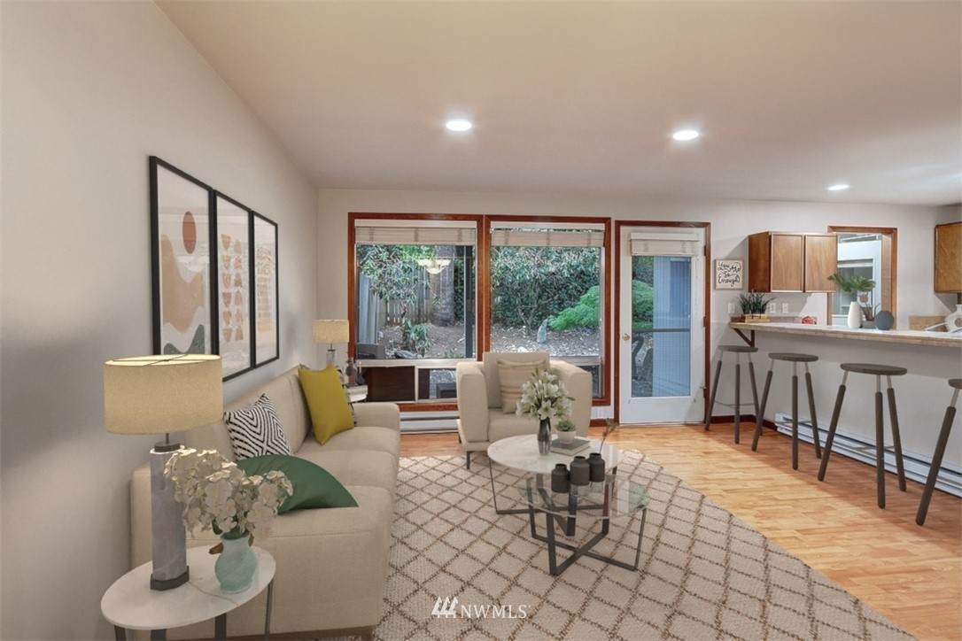 136 108th Avenue - Photo 1
