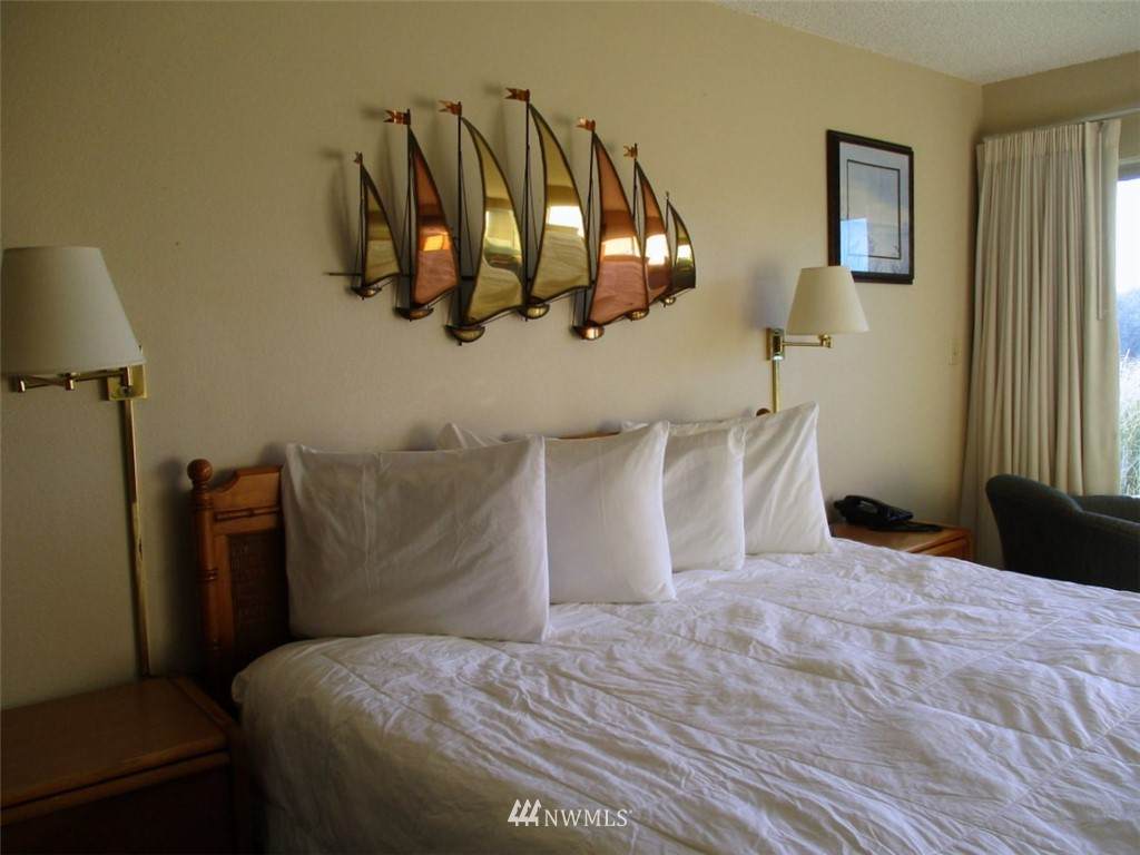 615 Ocean Shores Boulevard - Photo 1