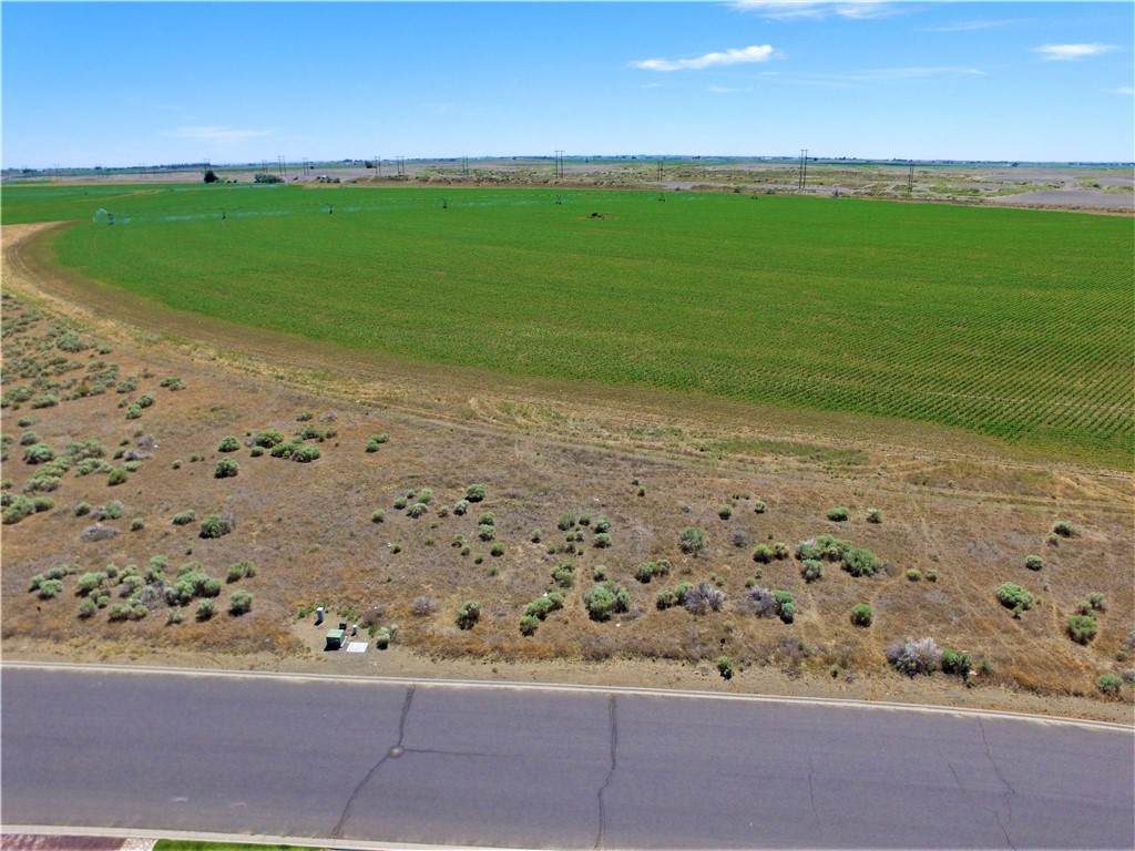 7909 Dune Lake Rd - Photo 1