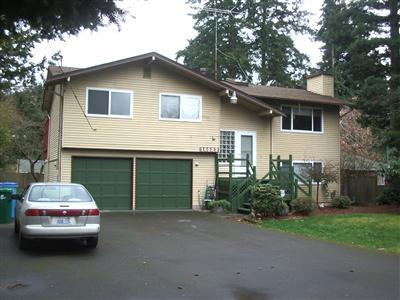 18522 Ashworth Ave - Photo 1