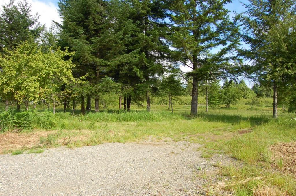 2121 140th Ave - Photo 1