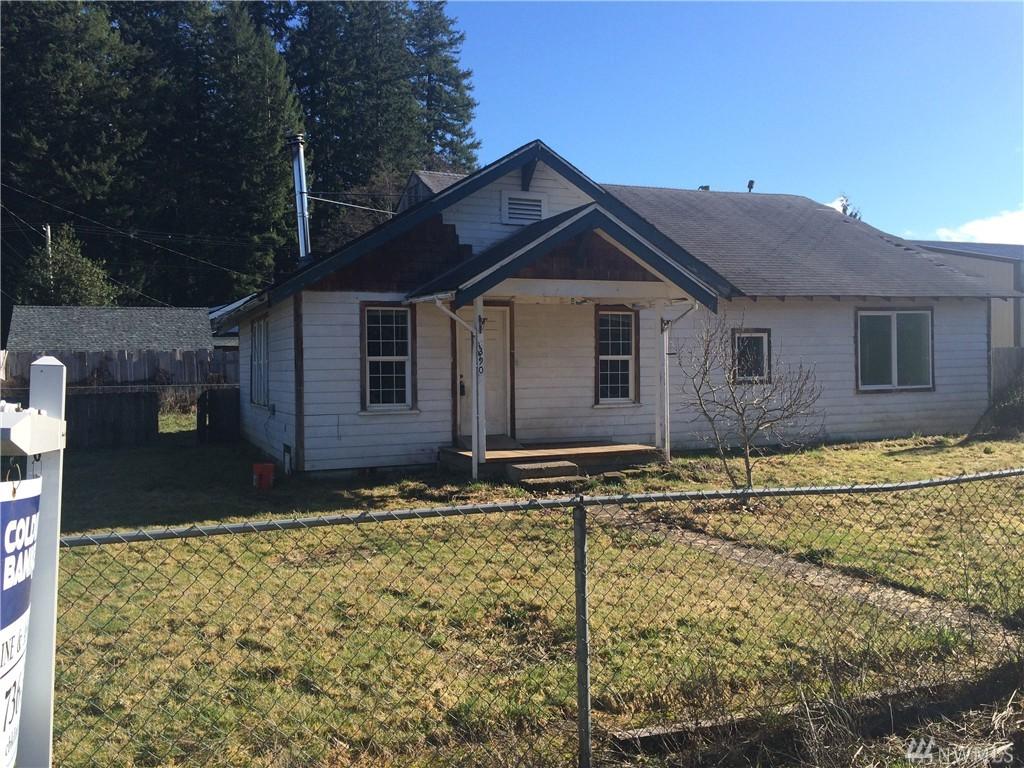 390 Central Ave - Photo 1