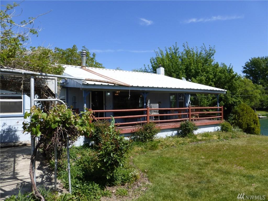 3599 Lee Dr - Photo 1