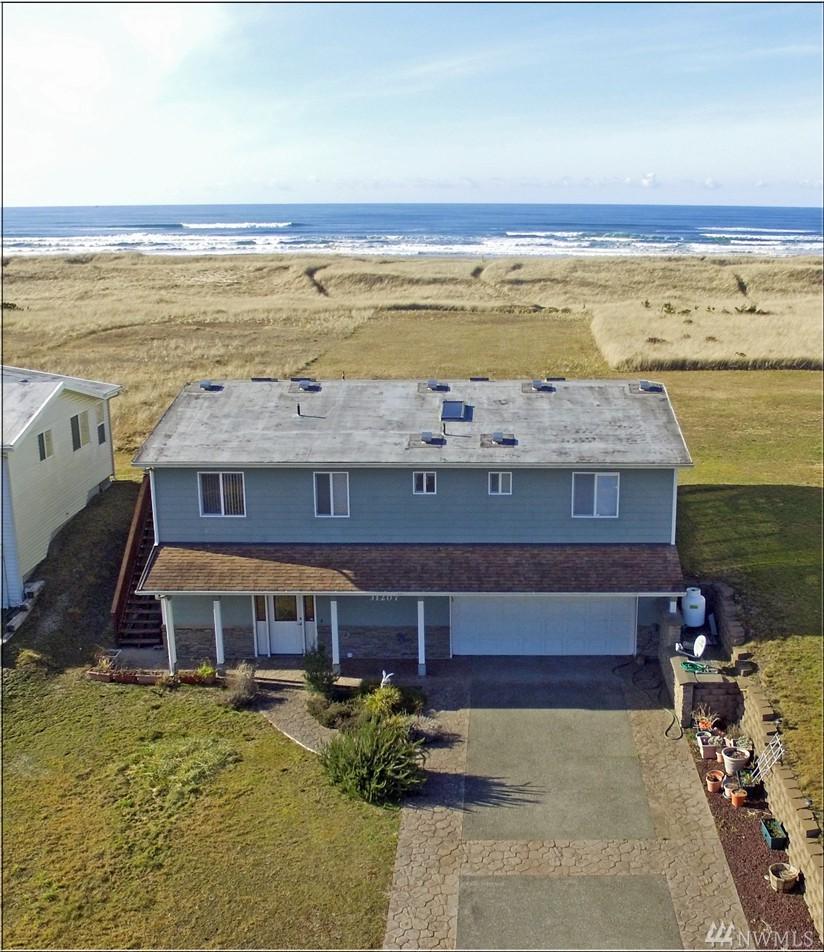 31207 G St - Photo 1