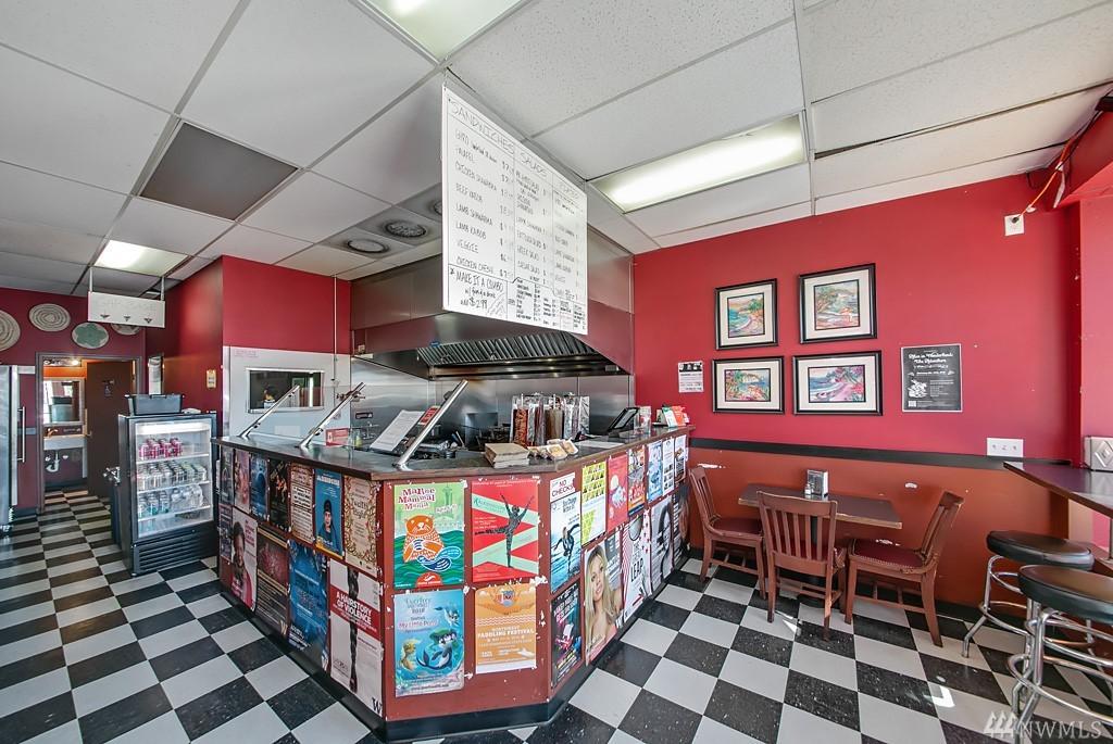 250 45th St - Photo 1