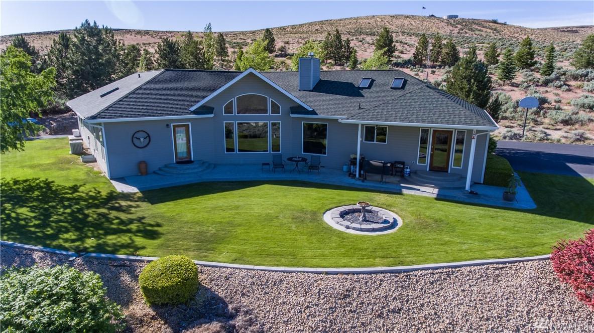 705 Maringo Rd - Photo 1