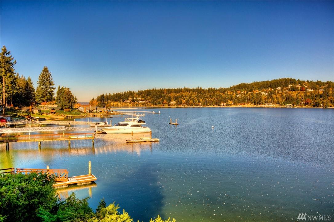 3925 Forest Beach Dr - Photo 1