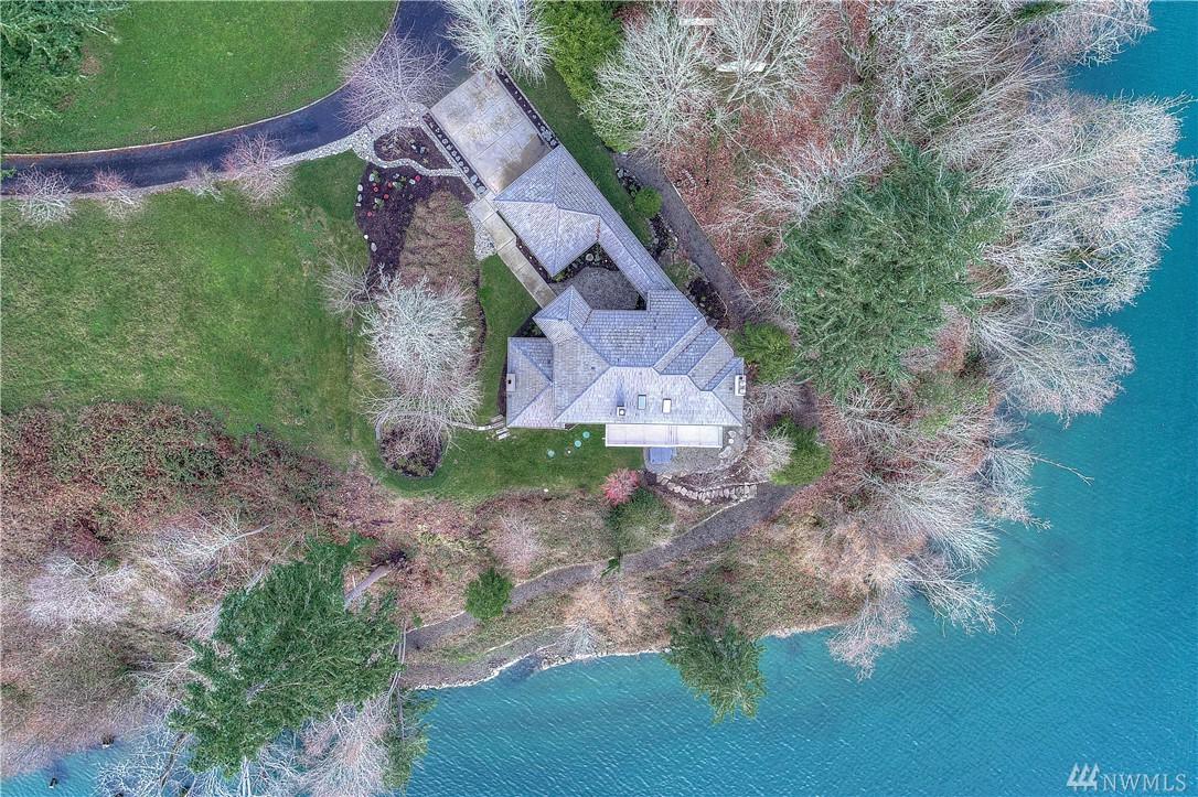 209 Camp Rd - Photo 1