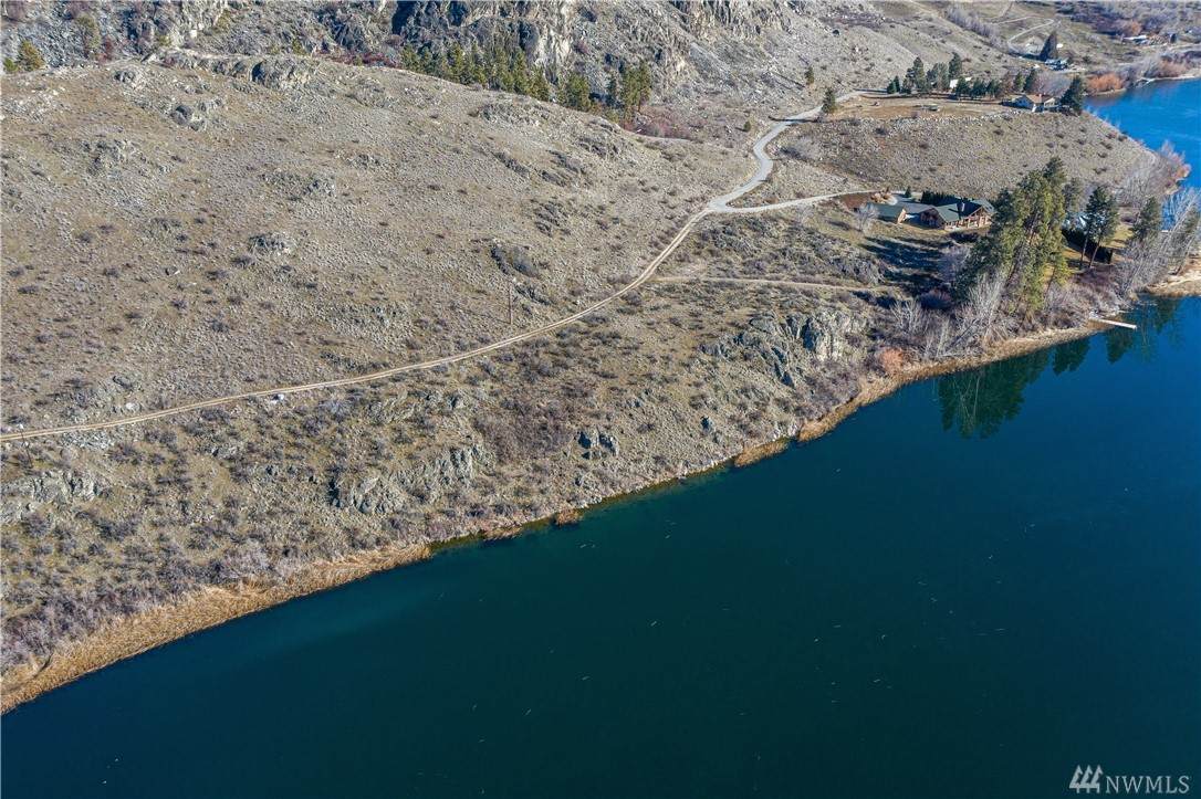1325 Wapato Lake Rd - Photo 1