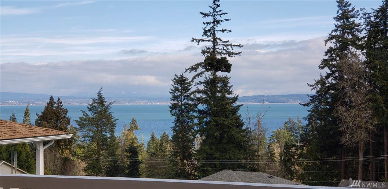 1052 Coho Lane - Photo 1