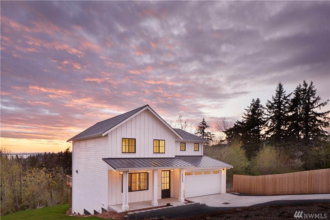 1212 Samish Wy - Photo 1 1212 Samish Wy - Photo 1