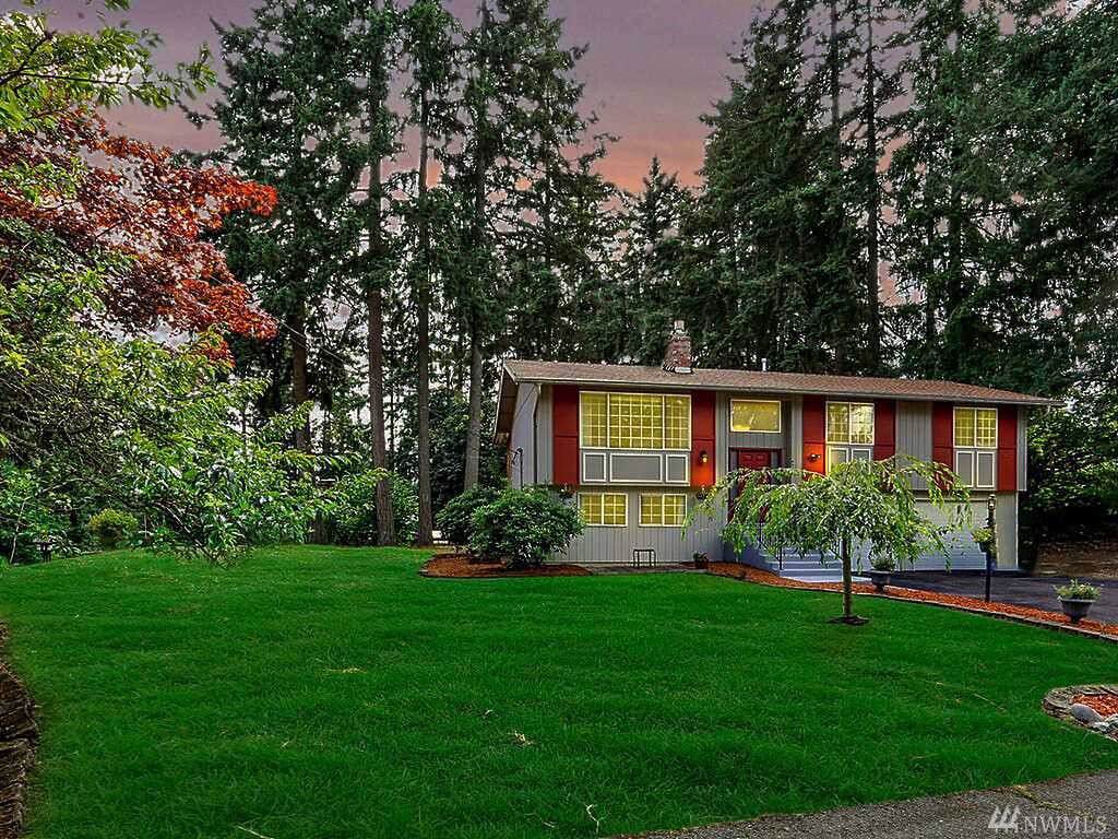 6927 5th Ct - Photo 1