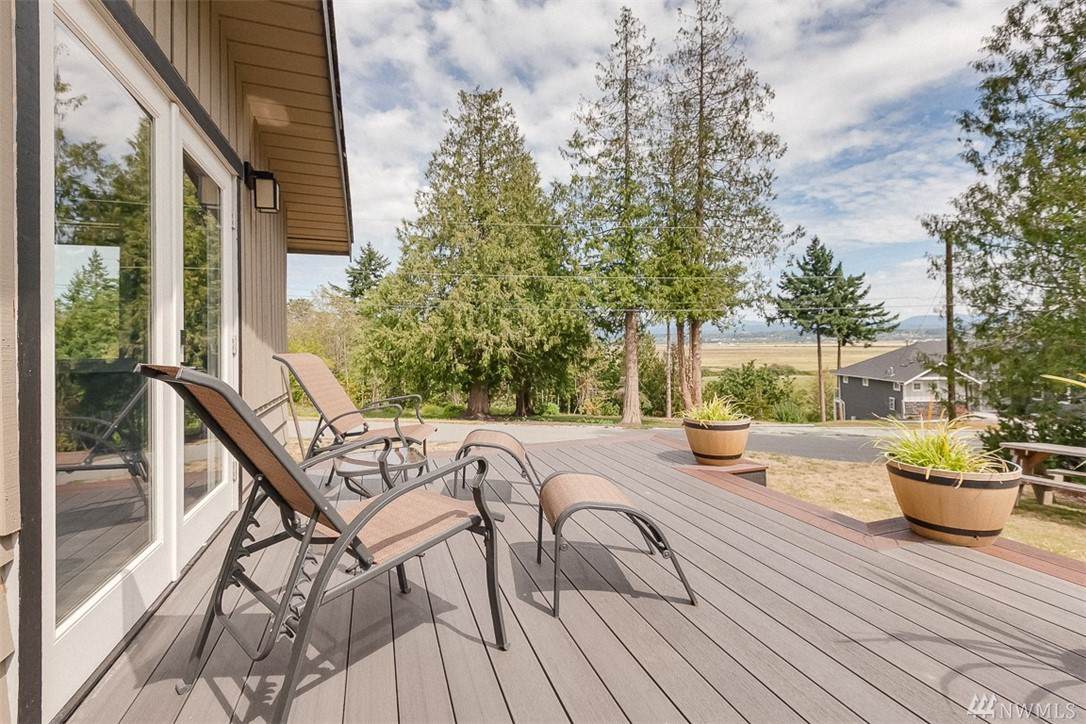 1406 Larkspur Lane - Photo 1
