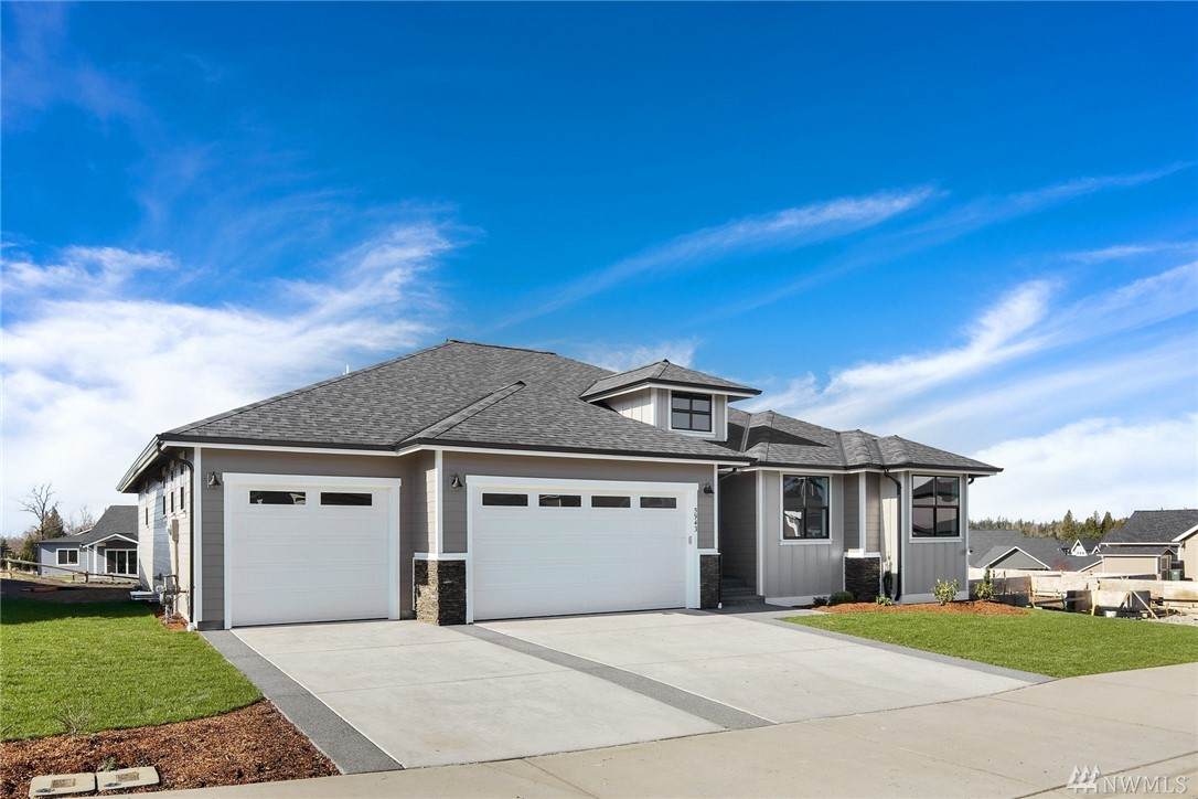 5943 Monument Dr - Photo 1