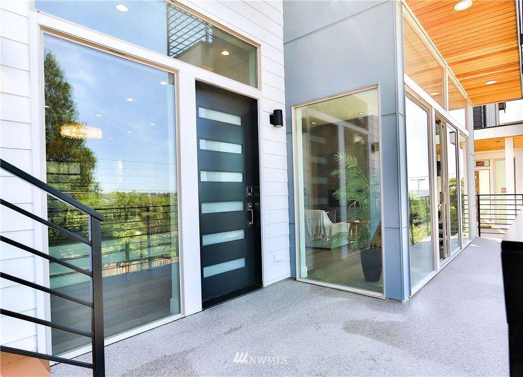 2540 13th Avenue - Photo 1
