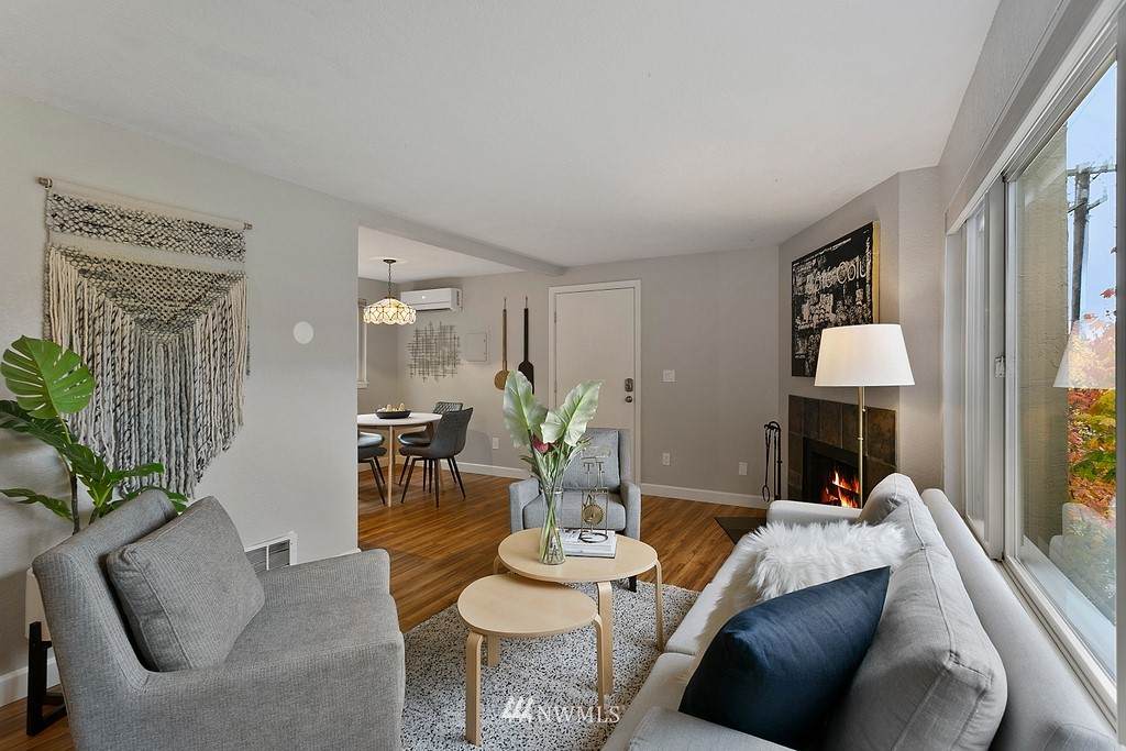 3903 Woodland Park Avenue - Photo 1