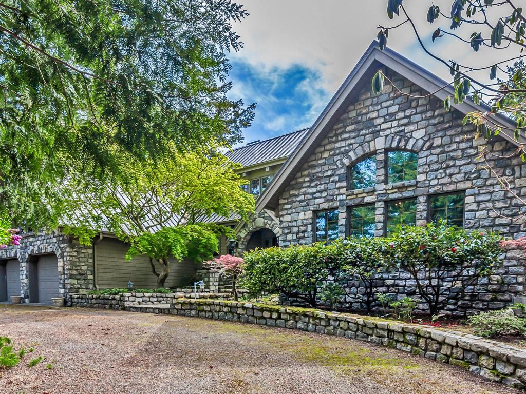 498 Davison Head Dr - Photo 1