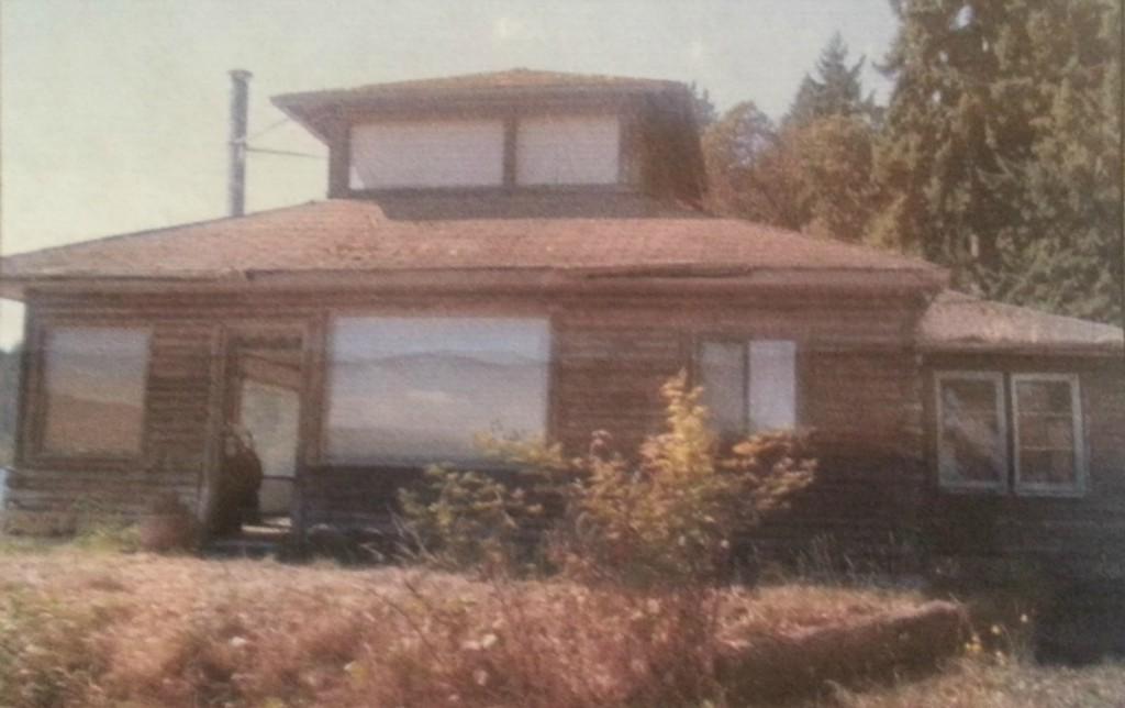 8906 Command Point Rd - Photo 1