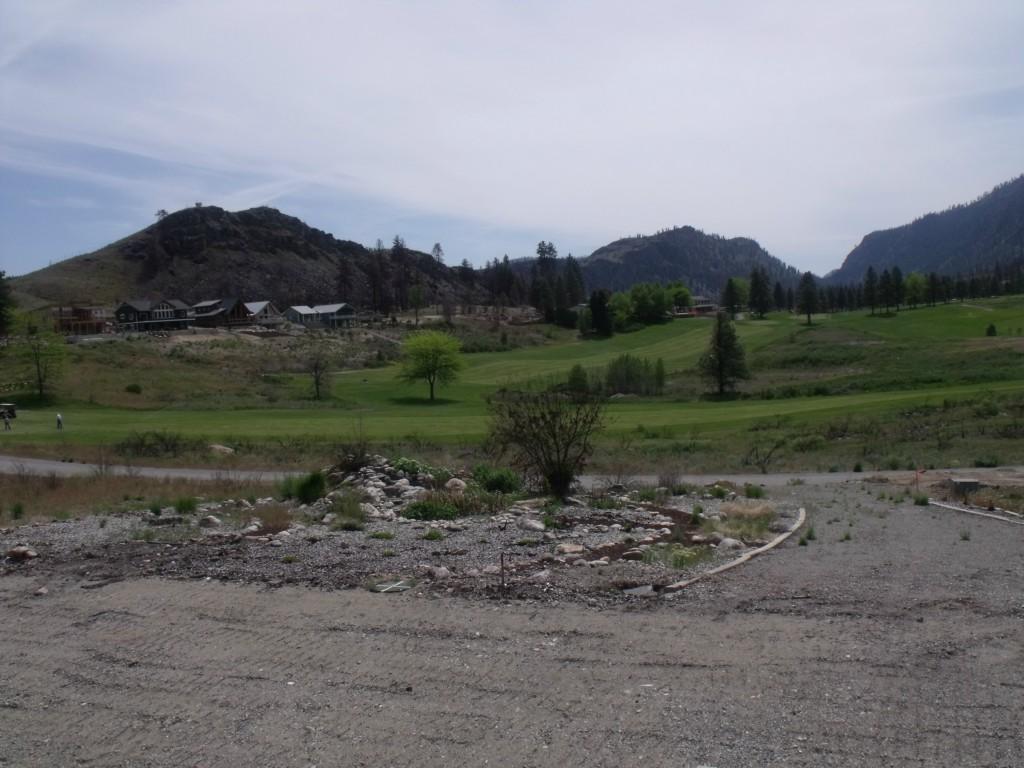13 Golf Place - Photo 1