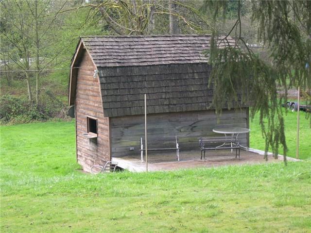 366 52 Ave - Photo 1