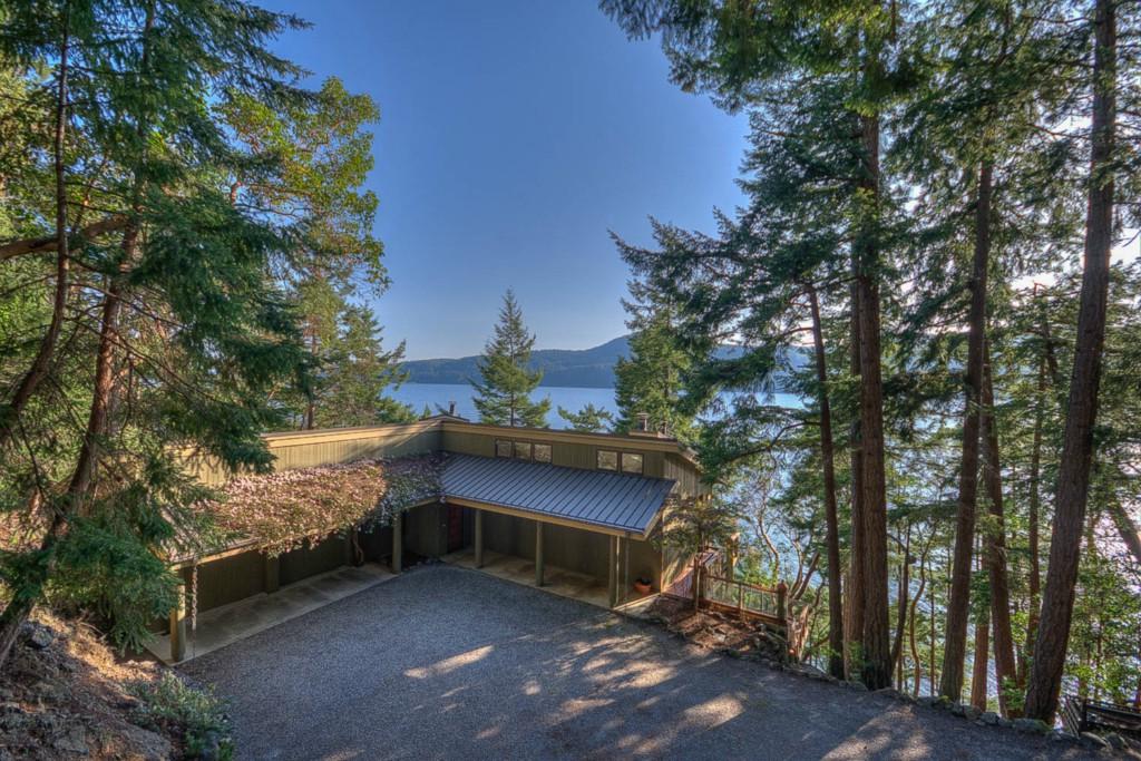 1502 Palisades Dr - Photo 1