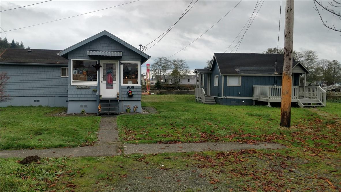 909 Market St - Photo 1