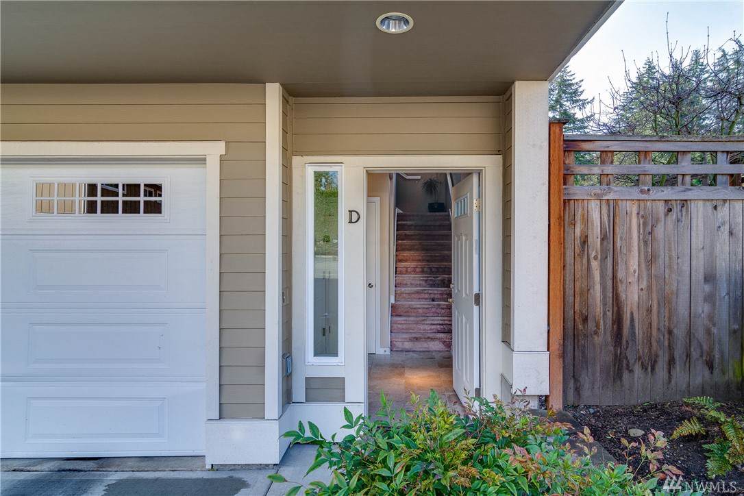 7803 218 St - Photo 1