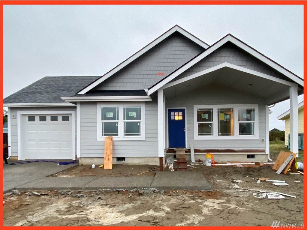 1095 Greenview Ave - Photo 1