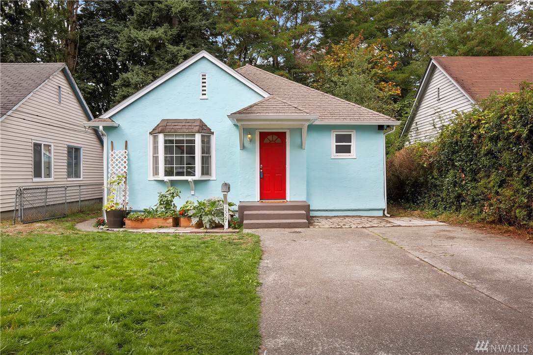 1527 Elizabeth Ave - Photo 1