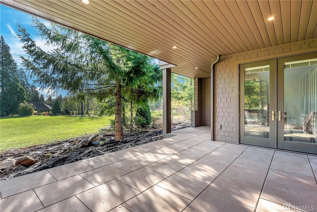 8778 Clubhouse Point Dr - Photo 1