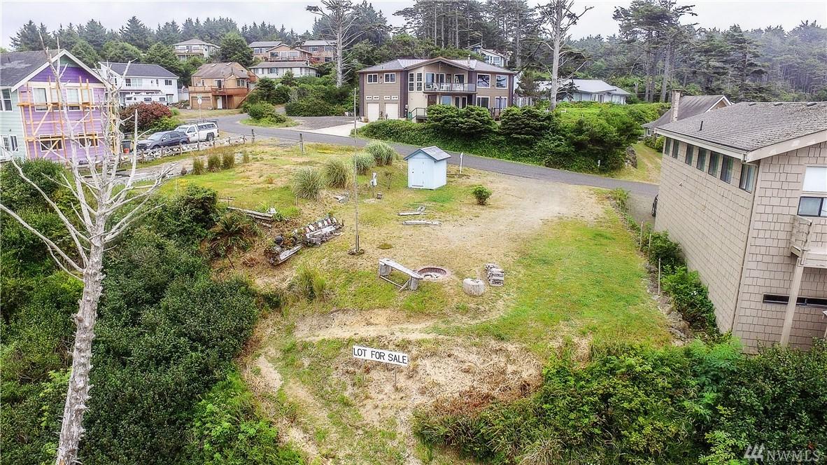 24 Diamond Dr - Photo 1