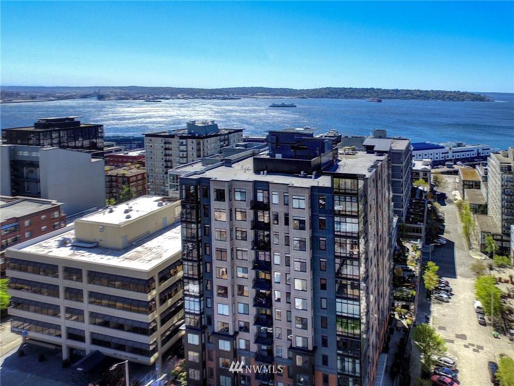 2721 1st Avenue - Photo 1