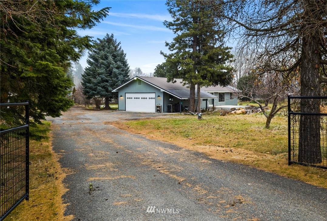 4251 Hwy 970 - Photo 1