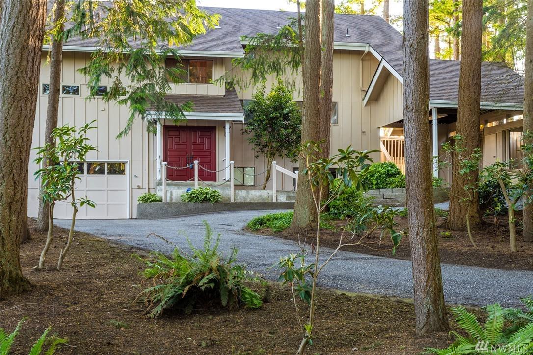 4030 Mission Beach Rd - Photo 1