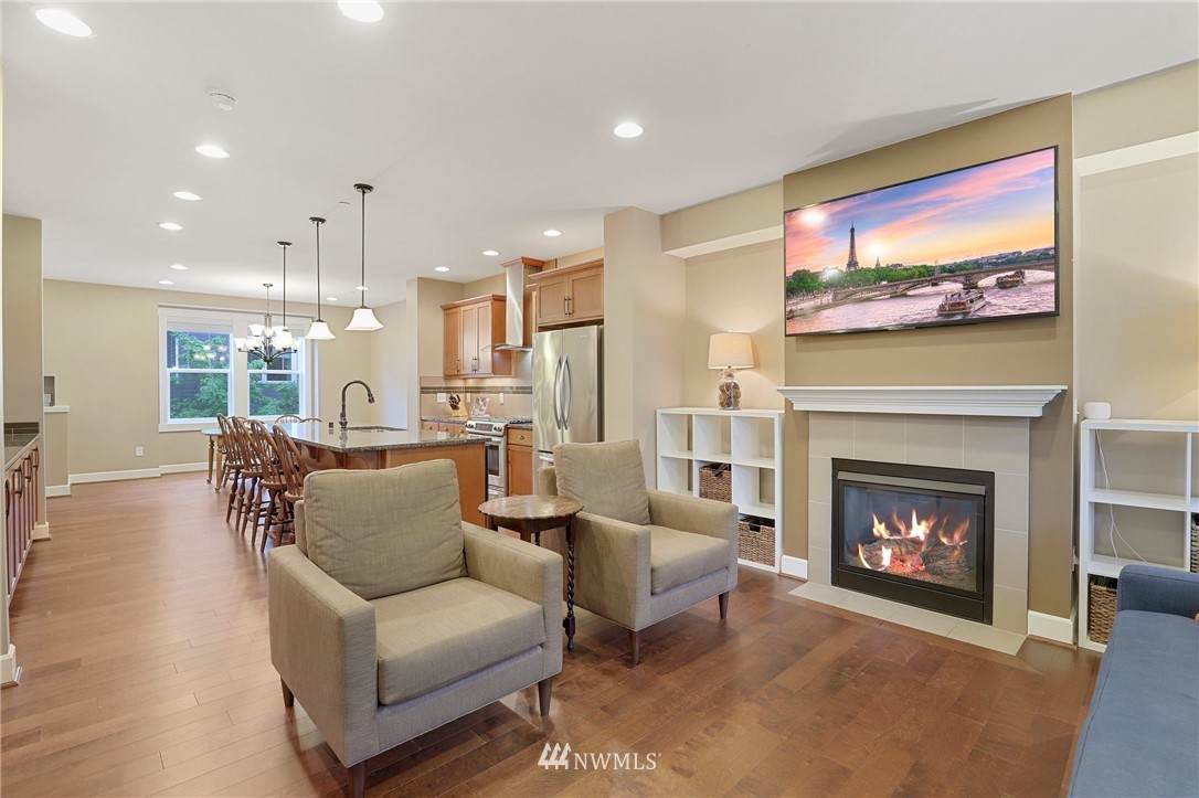 974 Discovery Drive - Photo 1