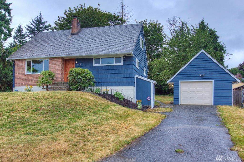 13325 32nd Ave - Photo 1