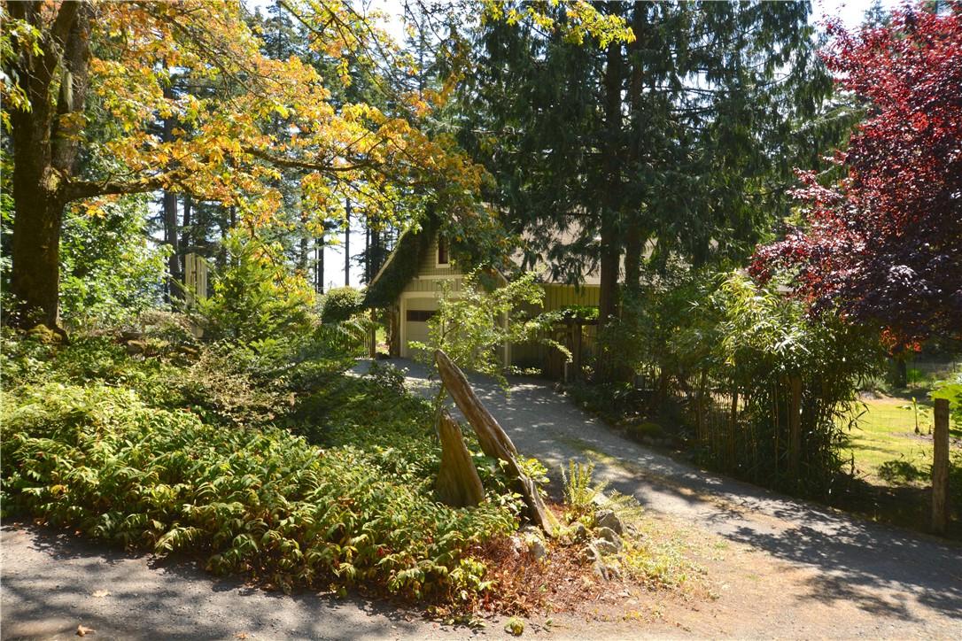 472 Harper Rd - Photo 1
