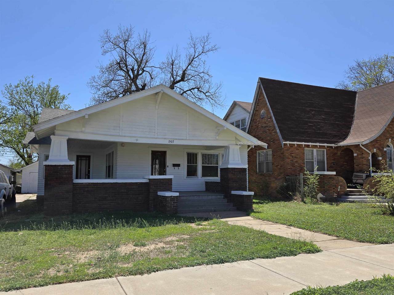 1507 Broadway - Photo 1