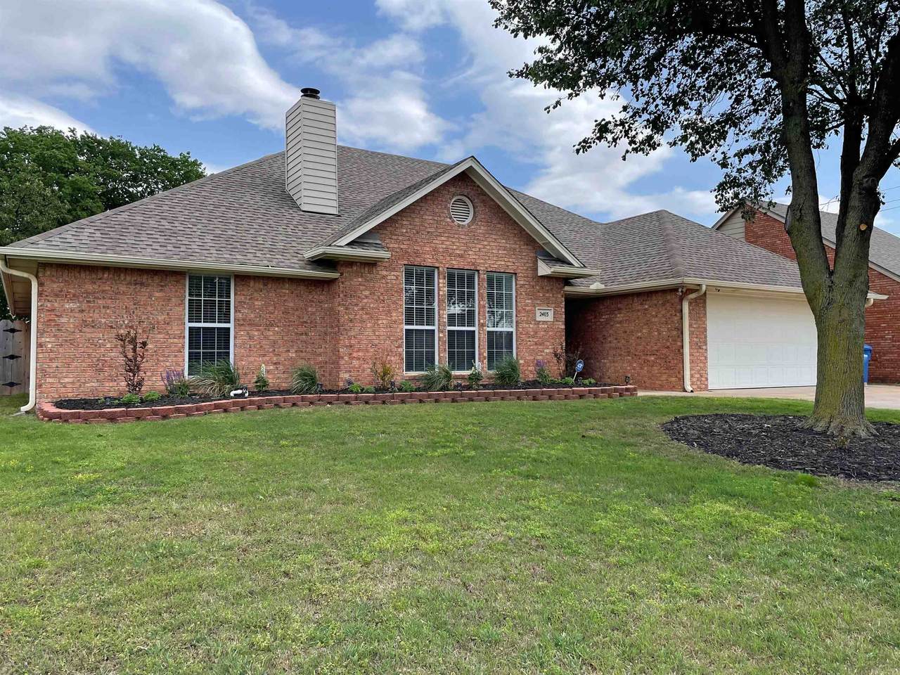 2403 Liberty Lane - Photo 1