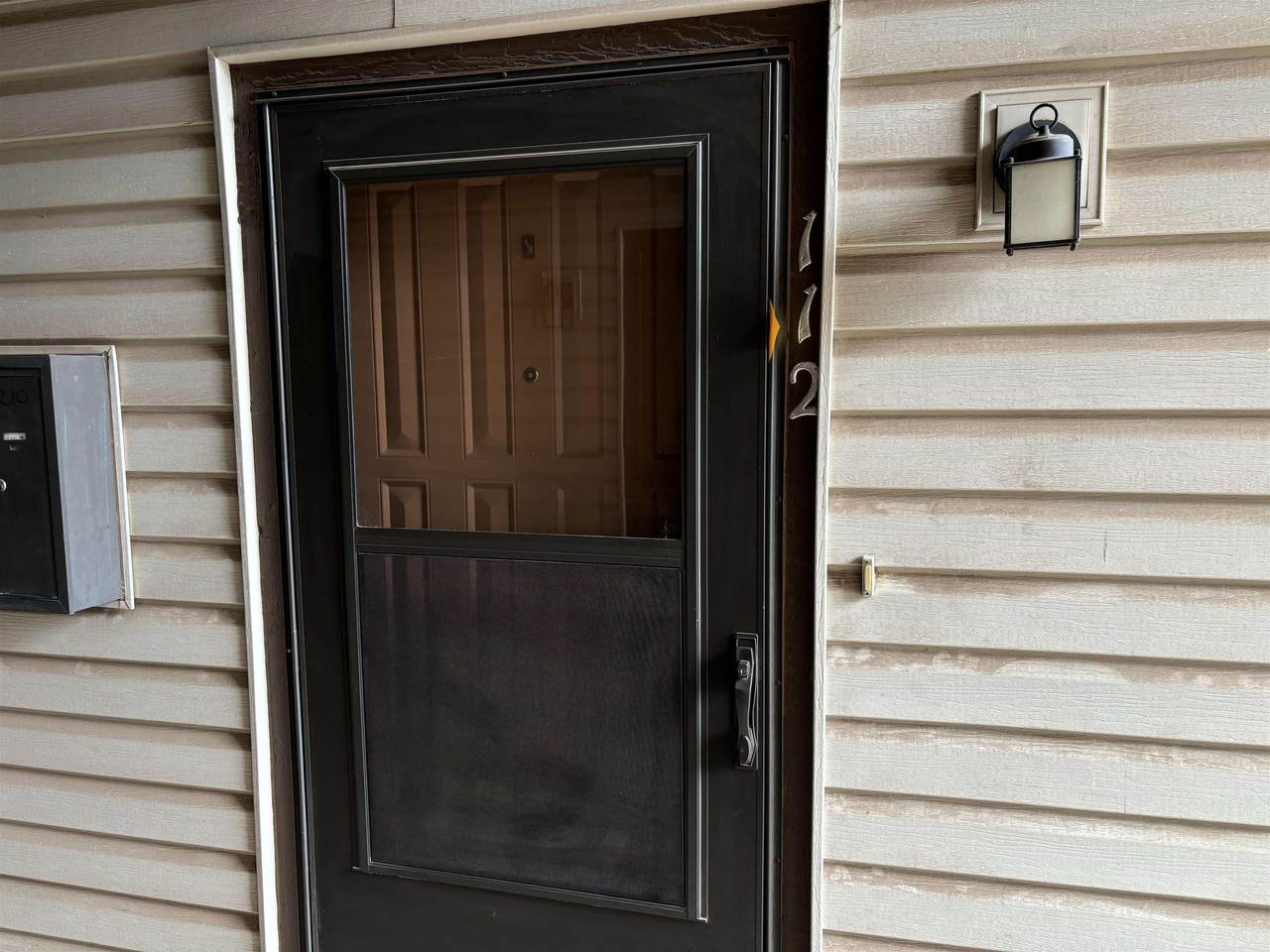 412 Oakwood #112 - Photo 1