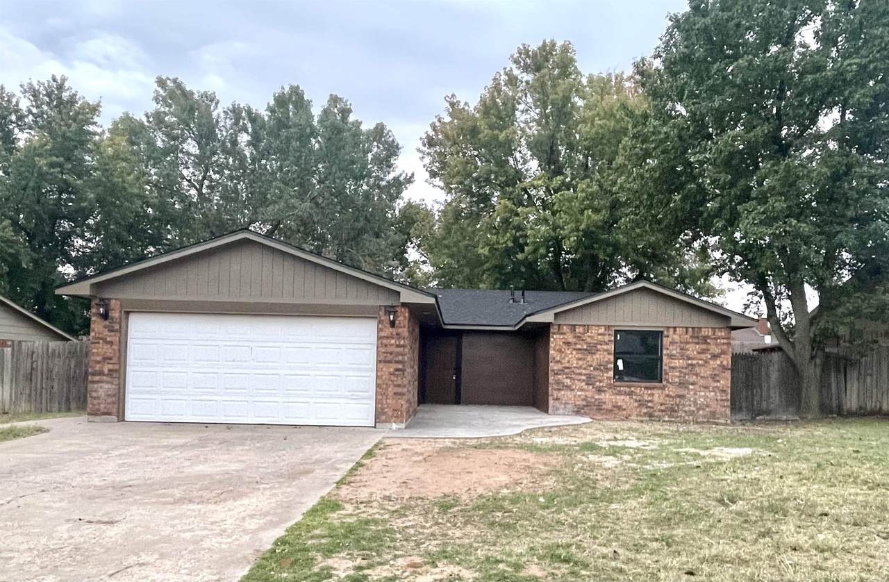 4719 Cottonwood - Photo 1