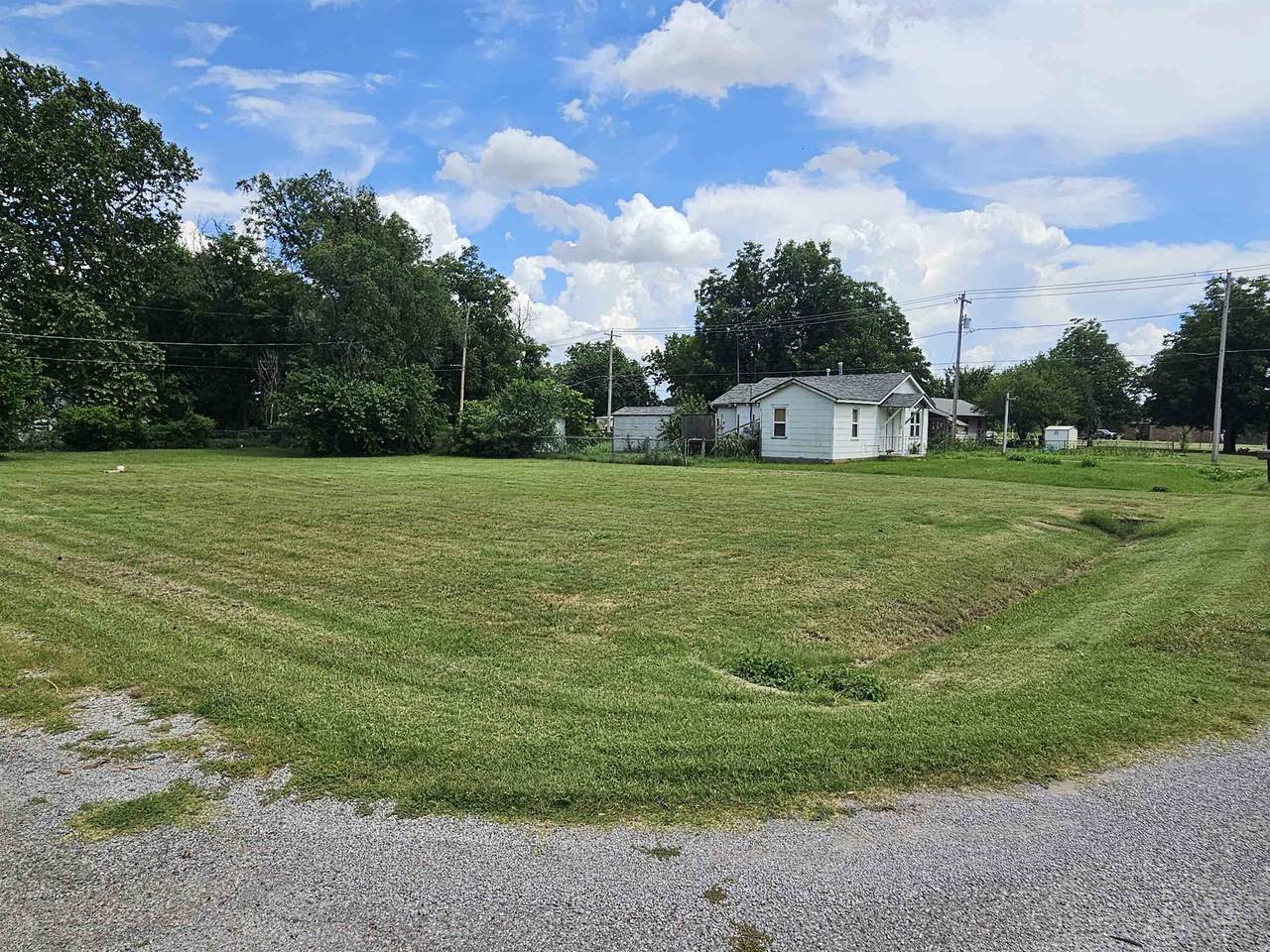 Lot 15-16 Block 39 North Enid - Photo 1