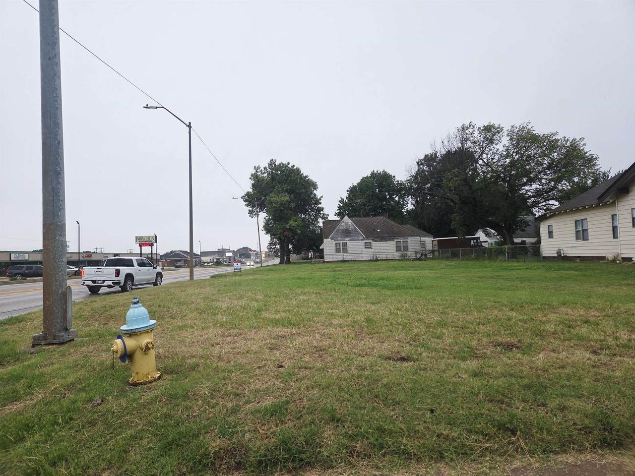 1910 Garriott - Photo 1