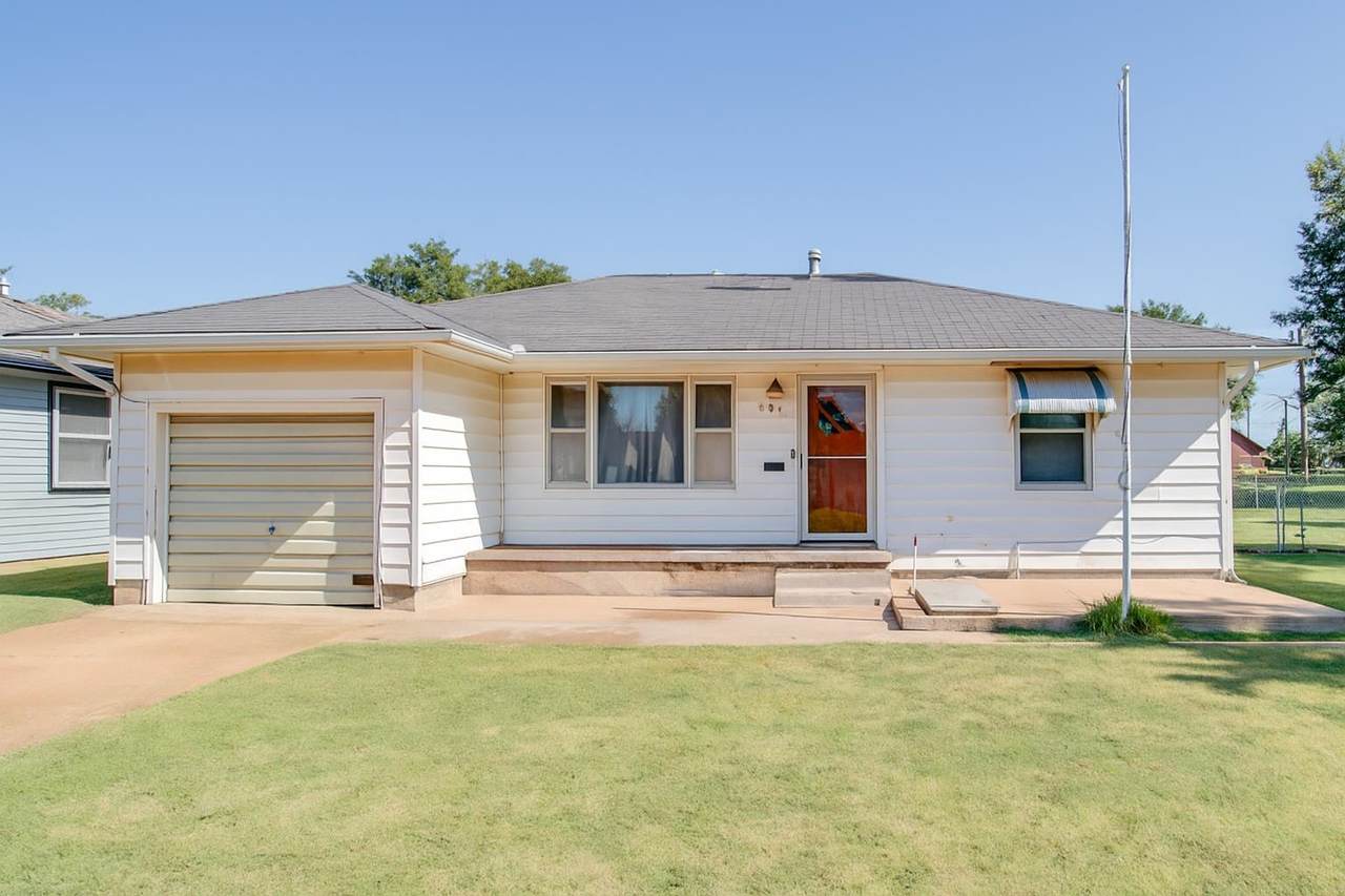 342 Olive St - Photo 1