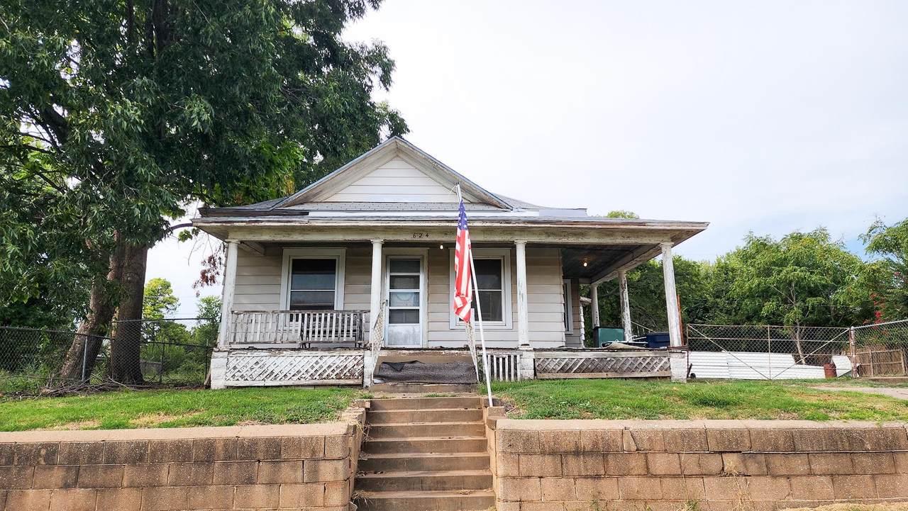 624 Randolph - Photo 1