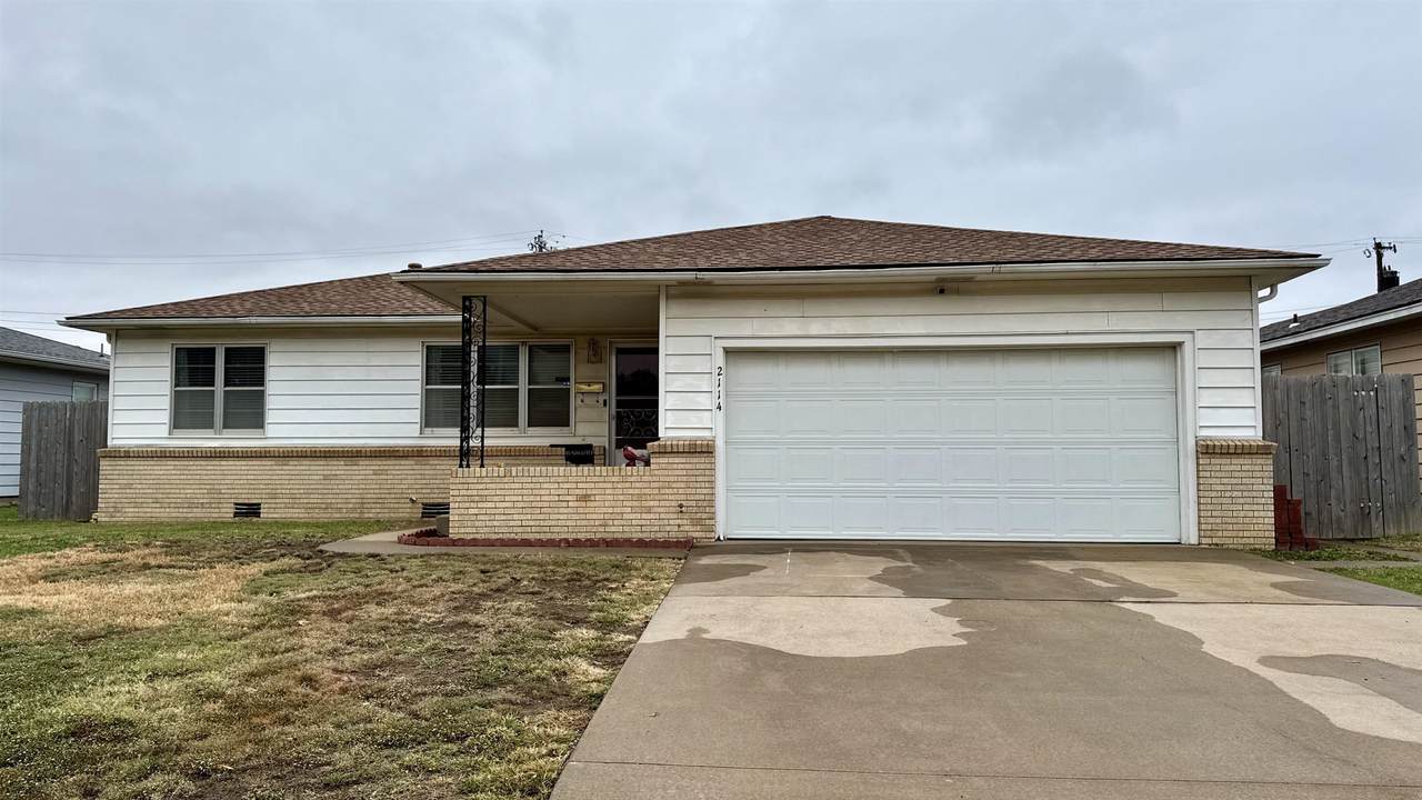 2114 Quincy St - Photo 1