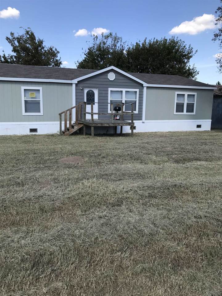 316 Avenue G - Photo 1