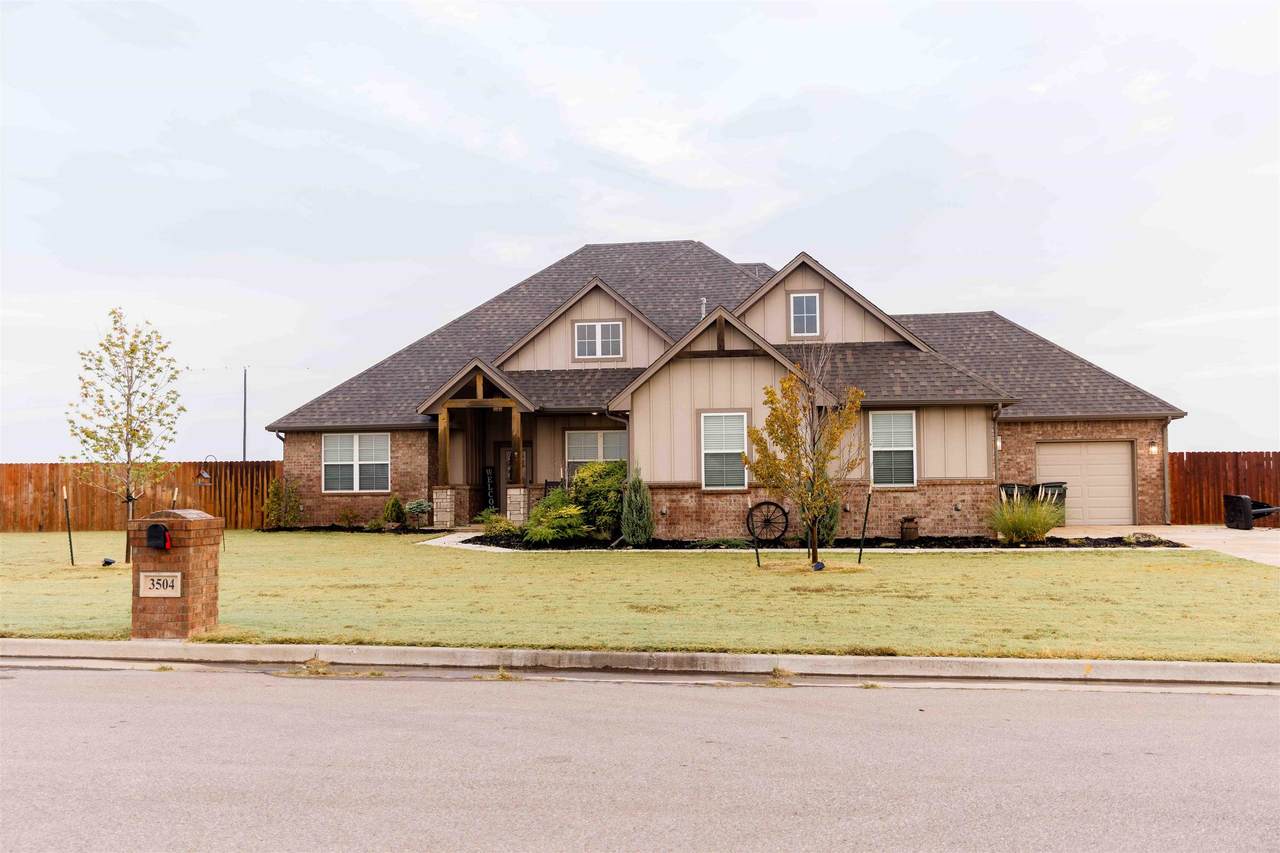 3504 Meadowbrook Dr - Photo 1